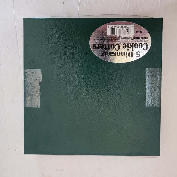 Fox Run 5 piece dinosaur metal cookie cutters - Picture 2 of 3